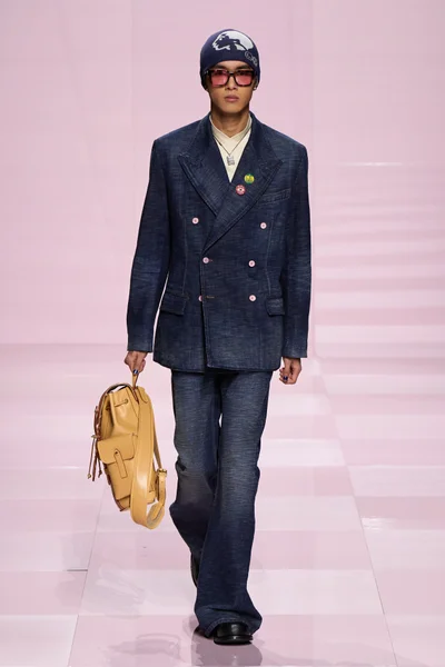 Look 31